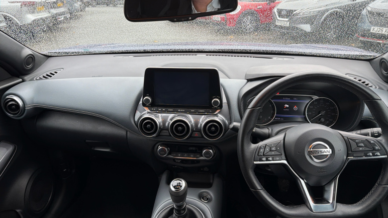 Nissan Juke 1.0 DiG-T 114 N-Connecta 5dr Petrol Hatchback